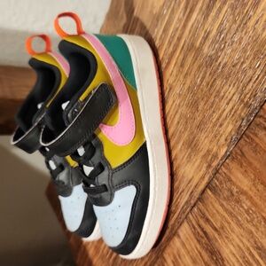 Nike Unisex-Child Court Borough Low Recraft